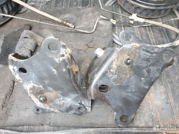 Кронштейн задней балки Лада Ларгус