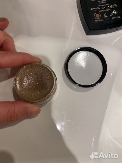 Тени Mac Lightly Tauped подводка Dior белая