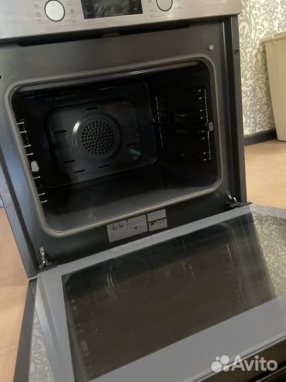 Духовой шкаф