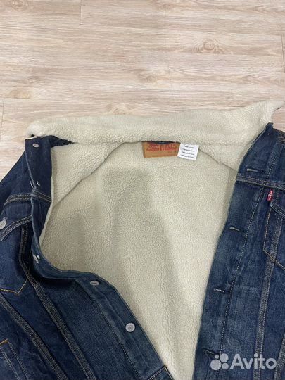 Джинсовая куртка мужская levis