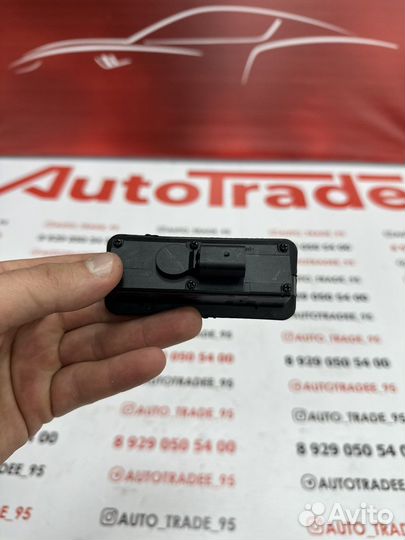 Кнопка открывания багажника ford focus 2