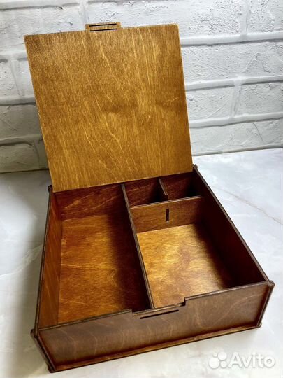 Подарочная коробка на 23 Февраля