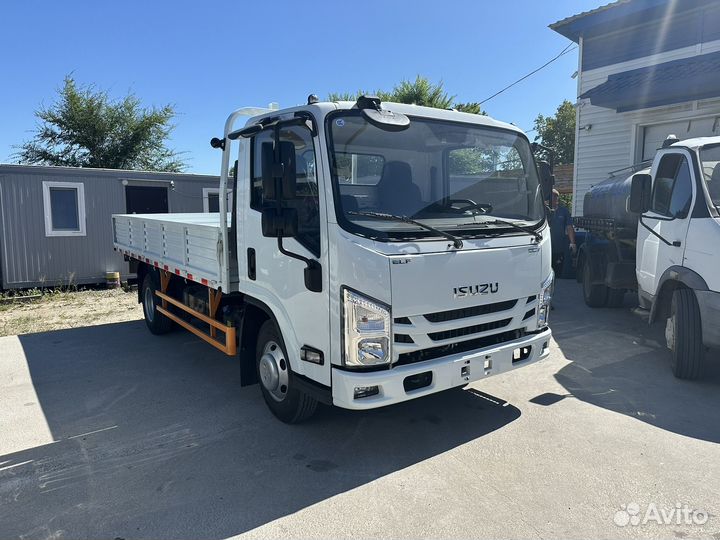 Isuzu Elf, 2023