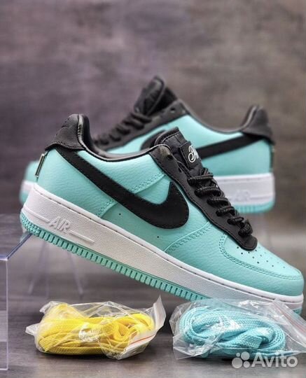 Nike AIr force 1 x Tiffany & CO