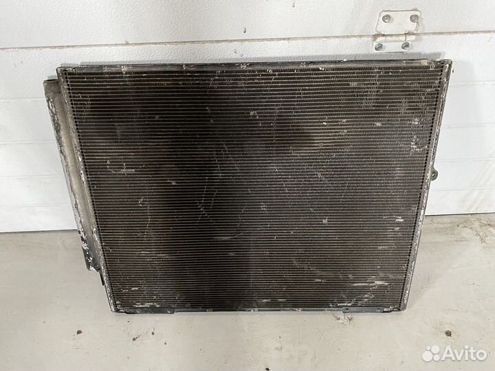 Радиатор кондиционера Круизер 200