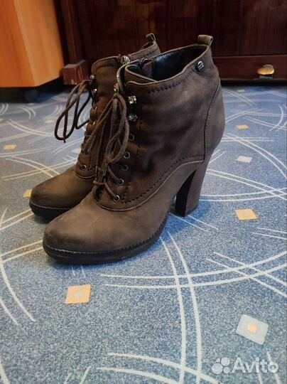 Коньки, ролики, туфли