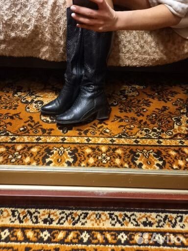 Осенние кожаные сапоги