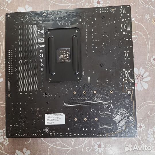 Материнская плата am4 b550m