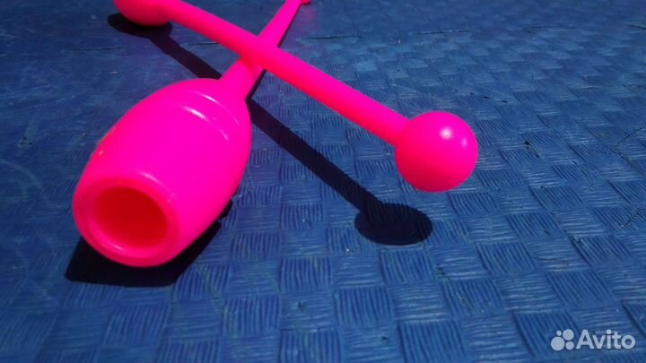 Новые булавы гимнастические (45см)