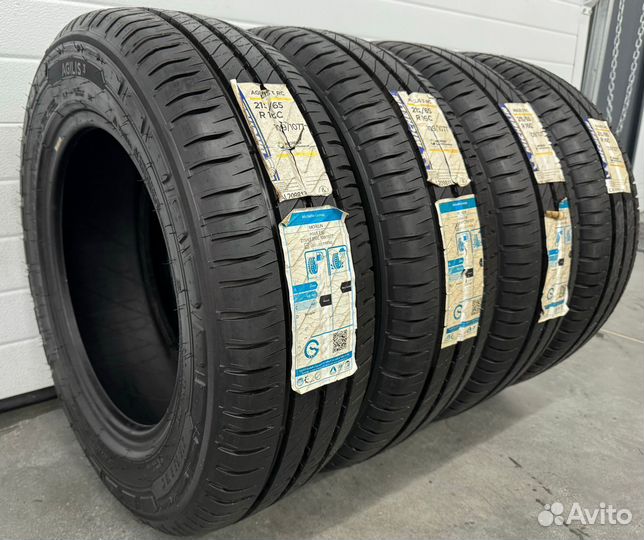 Michelin Agilis 3 215/65 R16C 107T