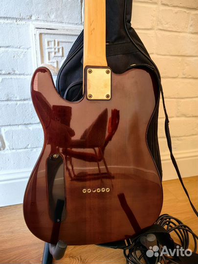 Электрогитара