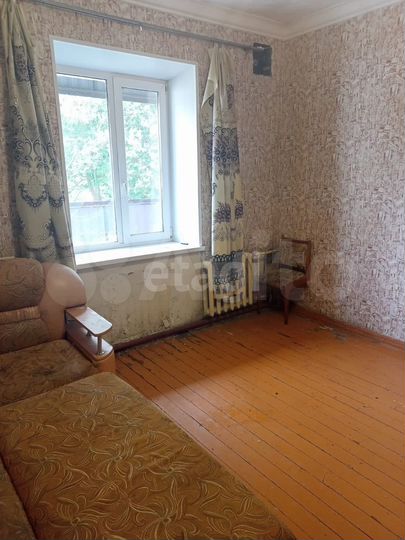 Комната 17,6 м² в 3-к., 1/2 эт.