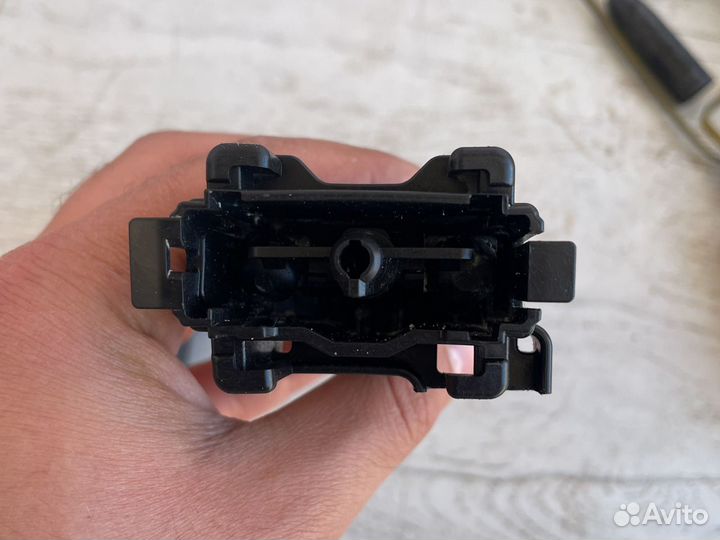 Toyota Land Cruiser 200 Форсунки фар