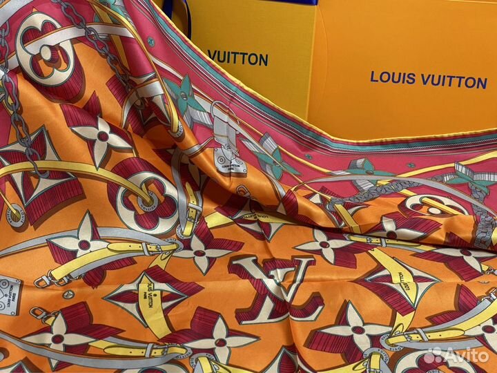 Платок из шелка Louis Vuitton