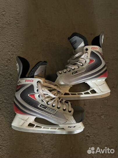 Хоккейные коньки bauer vapor pro