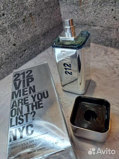 Духи Carolina herrera 212 Vip men toilette