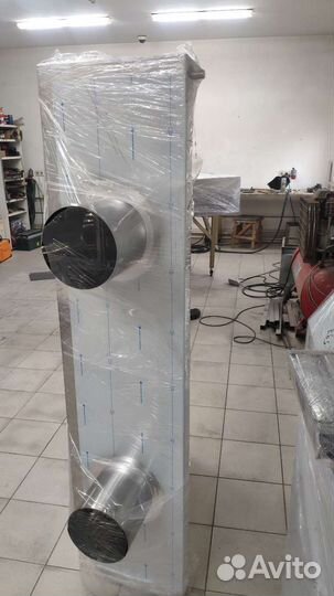 Пристенный вытяжной зонт 2 типа 350X600X1000
