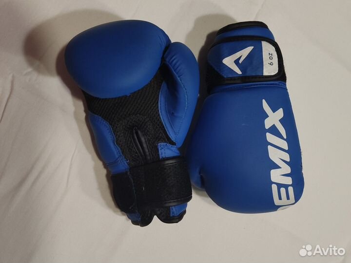 Боксерские перчатки детские 6 oz Demix
