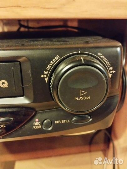 Видеомагнитофон LG