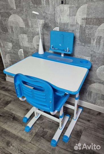 Растущий стол и стул