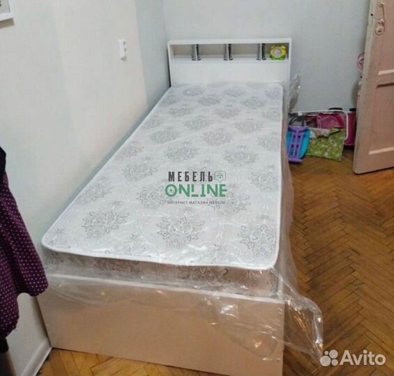 Кровать односпальная 90х200 с ящиками