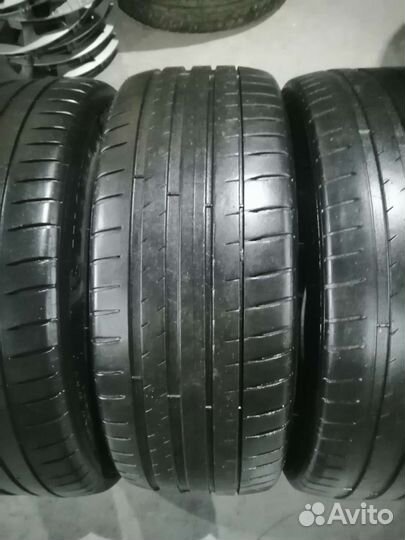 Michelin Pilot Sport 4 245/45 R19 102Y