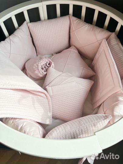 Бортики в кроватку