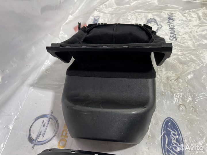 Кожух рулевой колонки бмв ф01 ф02