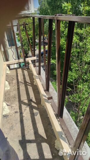 Остекление, отделка балконов и лоджий под ключ