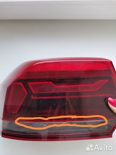 Фонарь задний левый volkswagen polo liftback