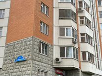 3-к. квартира, 82 м², 11/17 эт.