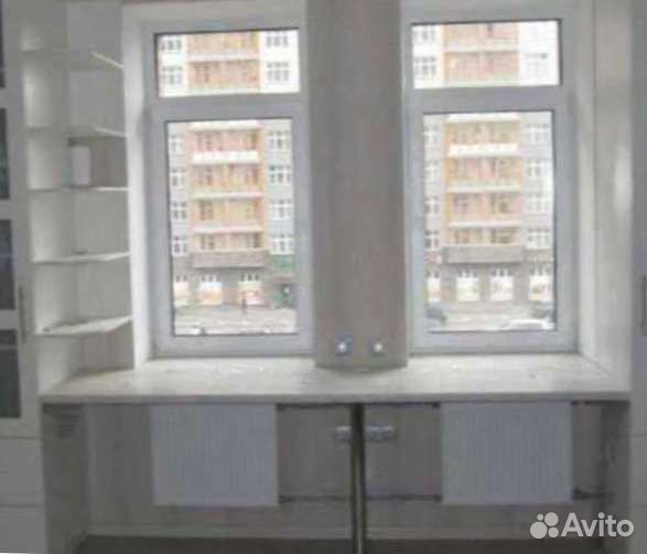 Рабочая зона в углу у окна