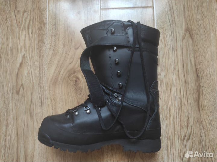 Берцы Фарадей