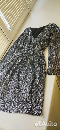 Вечернее платье