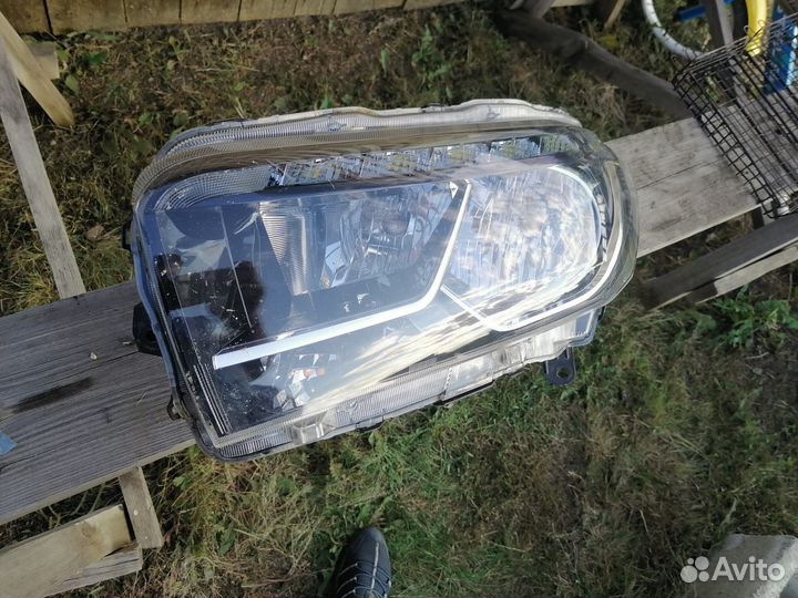 Фара LADA xray правая