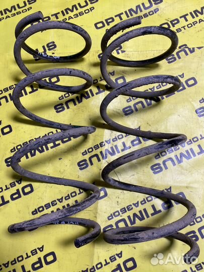 Пружины передние Toyota Voxy