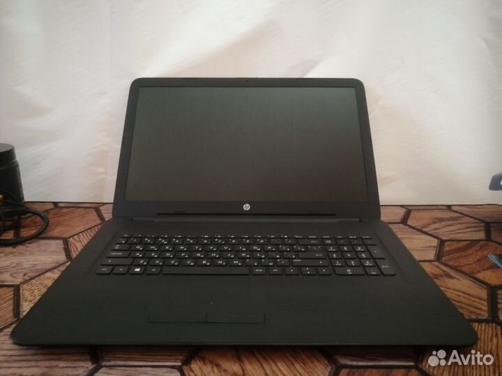 Ноутбук hp шустрый w-8766