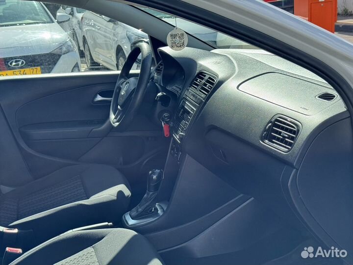 Volkswagen Polo 1.6 AT, 2019, 325 053 км