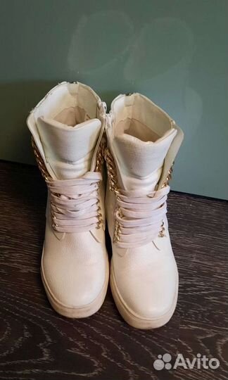 Кроссовки и ботильоны