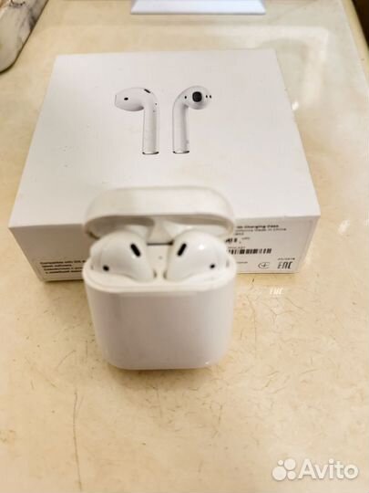 Наушники Apple AirPods 2