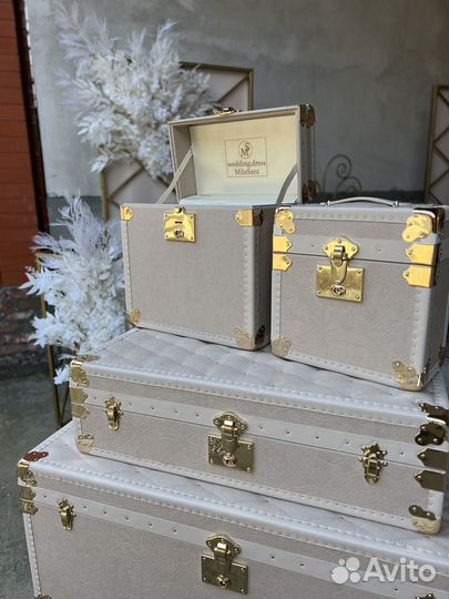 Чемоданы Свадебные