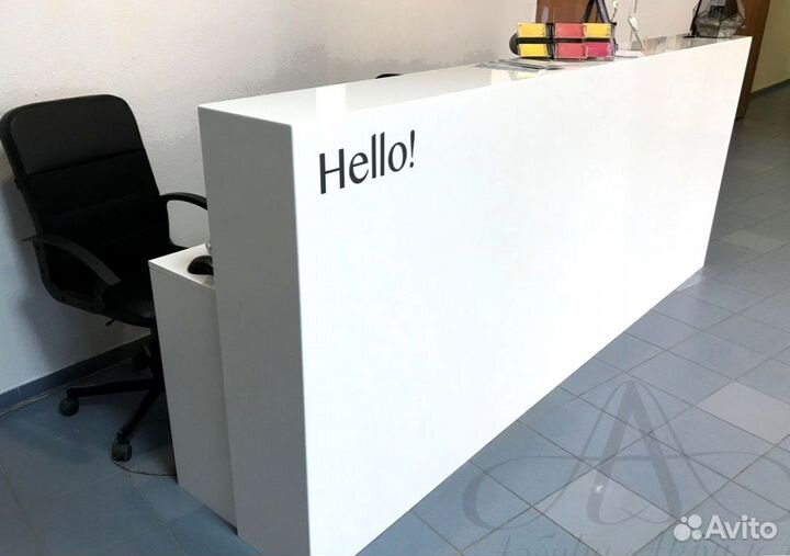 Барная стойка для клиники из искусственного камня