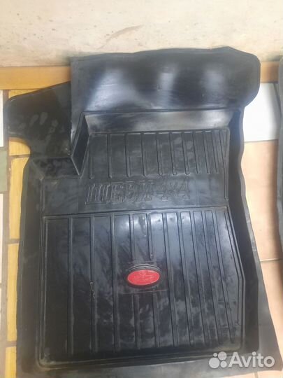 Автомобильные коврики нива шевроле