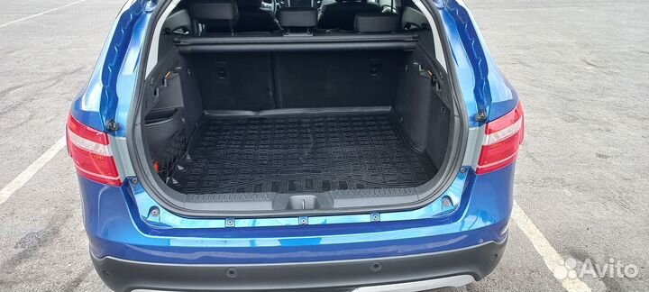 LADA Vesta Cross 1.6 CVT, 2021, 101 700 км