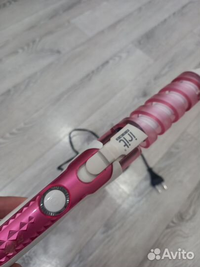 Плойка для кудрей