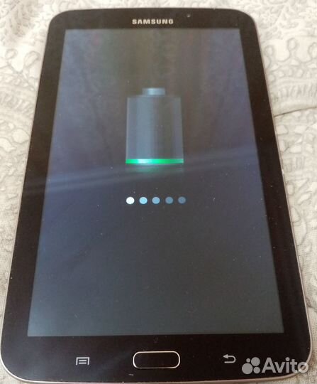 Планшет Samsung SM-T210