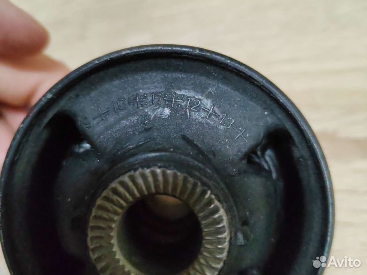 Сайлентблок переднего рычага hyundai ix35