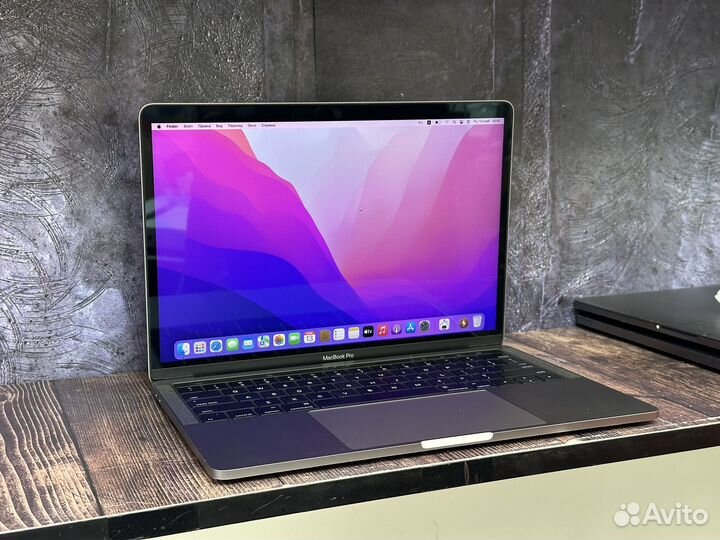 MacBook Pro 13 2017 Touch Bar i5/8gb/256gb