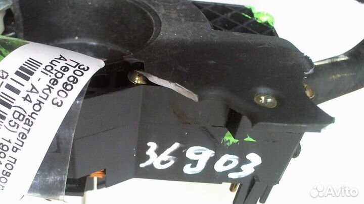 Переключатель поворотов и дворников Audi A4 (B5)