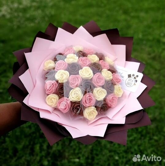 Букет из 37 шоколадных роз в Наличии